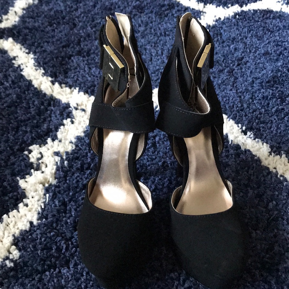 Black heels